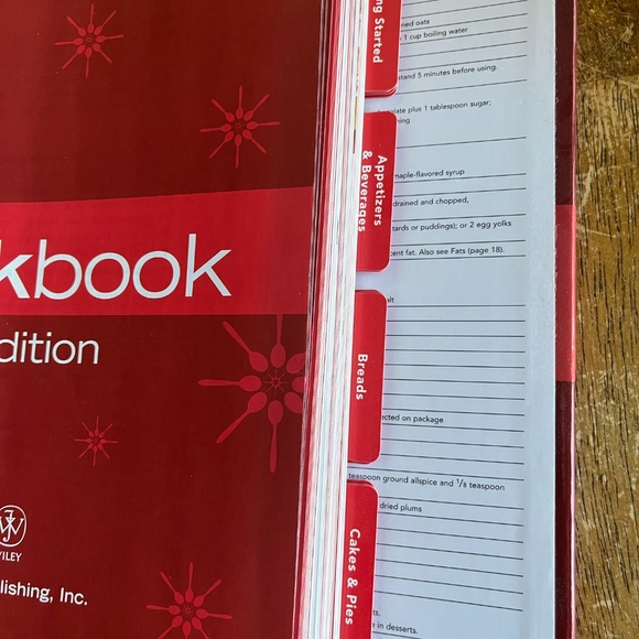 Betty Crocker Cookbook bonus edition, never used/been in storage - Picture 6 of 7